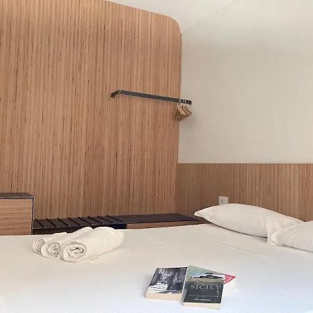 Sognalibro Bed And Books Bed & Breakfast Ragusa